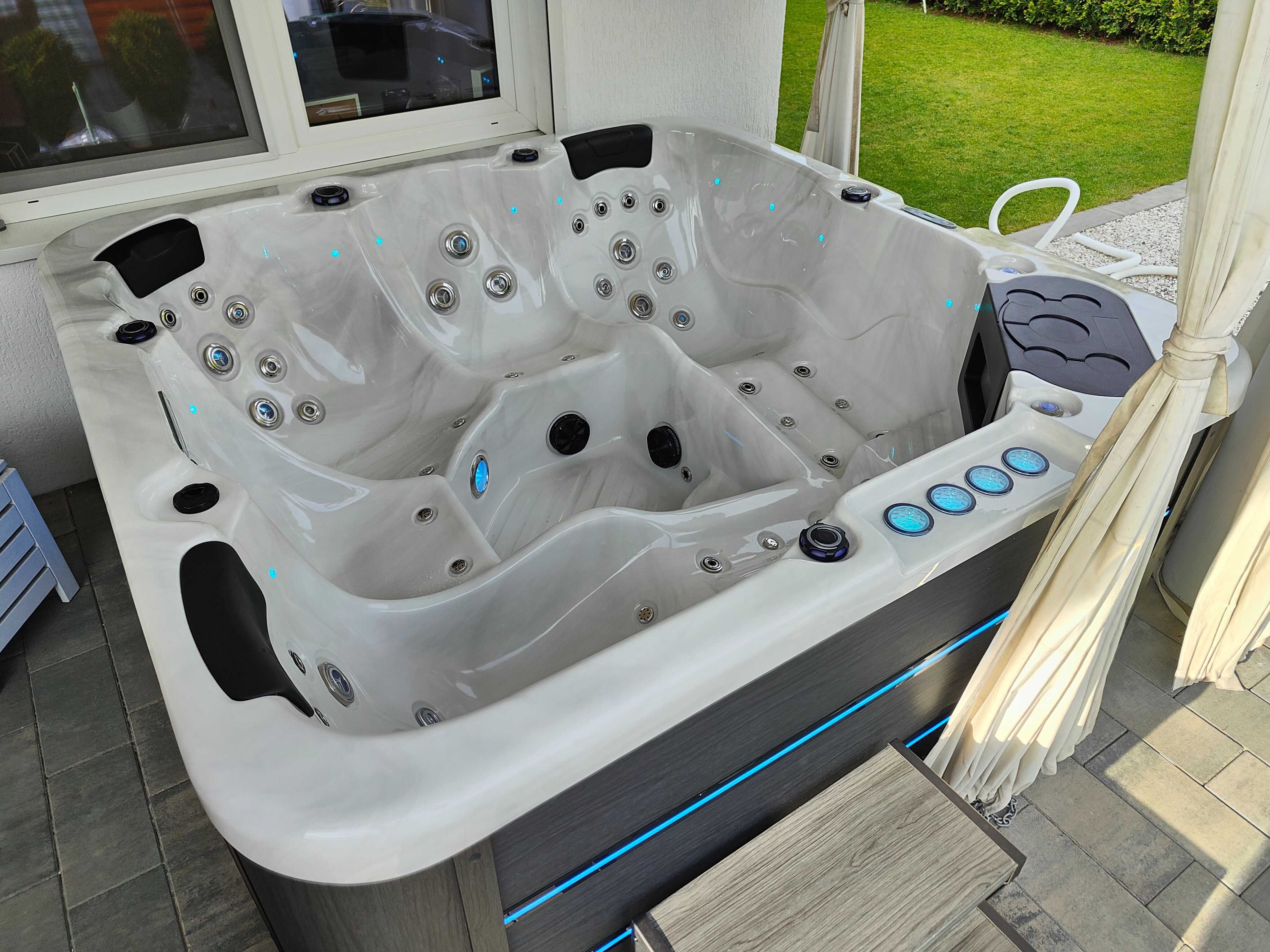 Całoroczne ogrodowe jacuzzi , Balboa Touch 4, bluetooth, raty