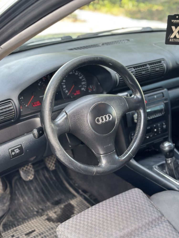 Audi A4 1.9 tdi B5