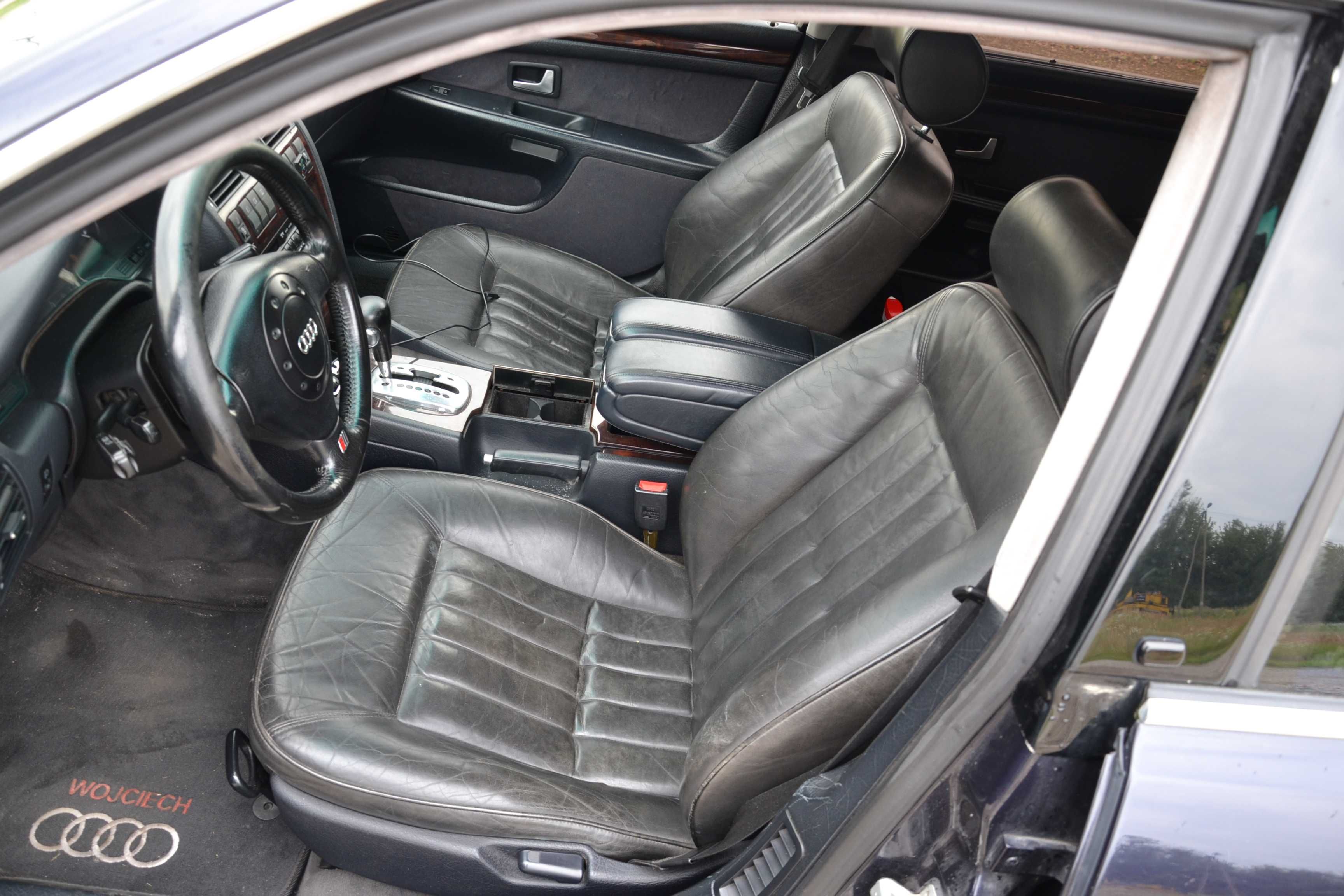 Audi A8 D2 3.7 LPG