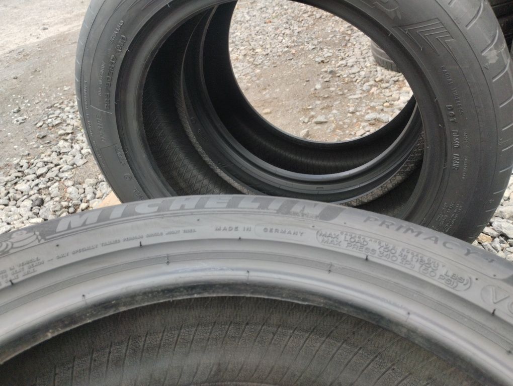 225/50/17 Michelin primacy4