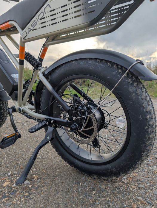 Bicicleta Elétrica JASION RetroVolt estilo Moto