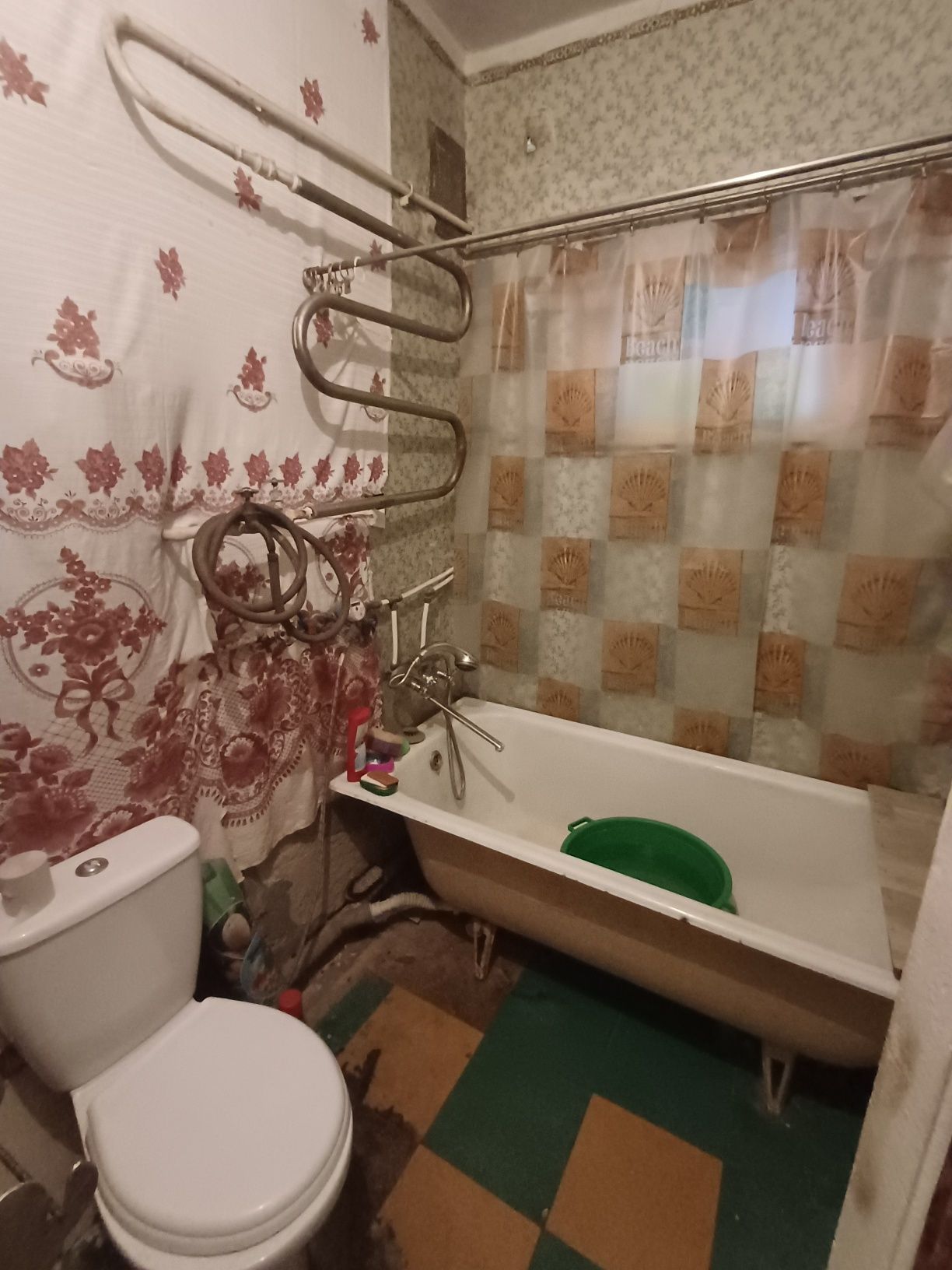 Трикімнатна. 173, Автотехнікум