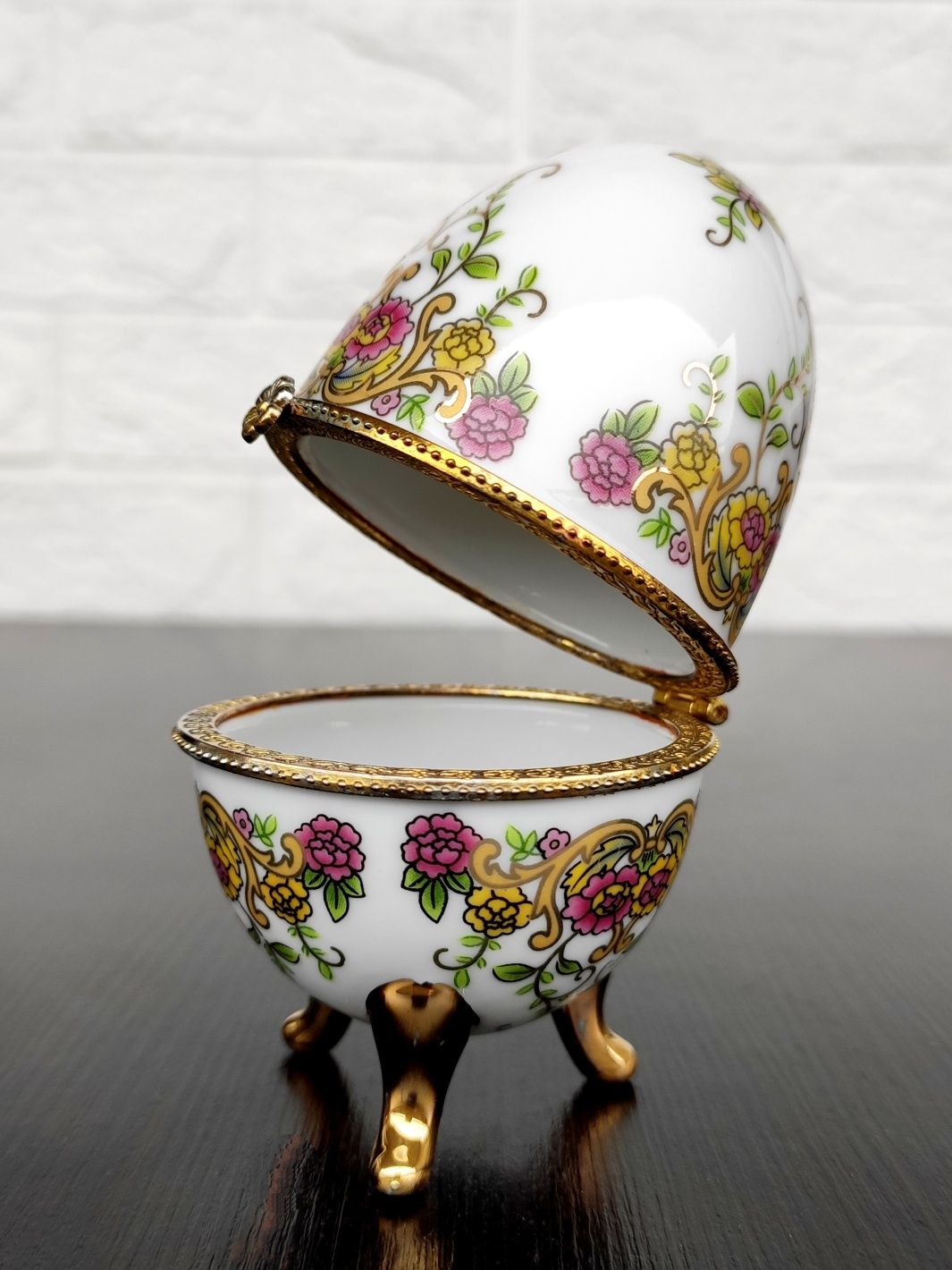 Vintage! Szkatulka.Jajko wielkanocne porcelanowe w stylu Faberge.