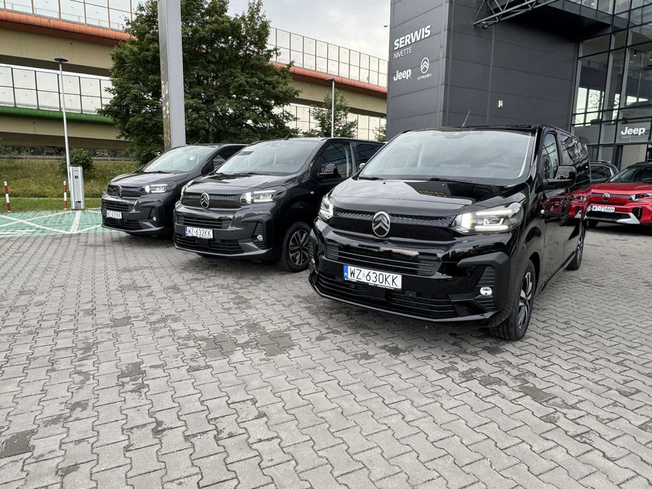 wynajem busa busów wypożyczalnia dostawczaka dostawczaki