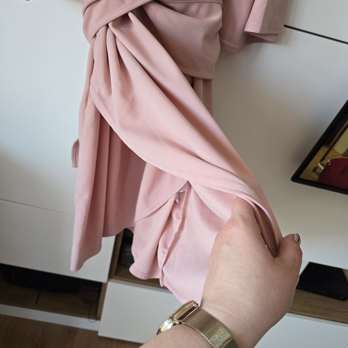 Sukienka boohoo 46 48 długi rękaw koktajlowa midi asos wieczorowa