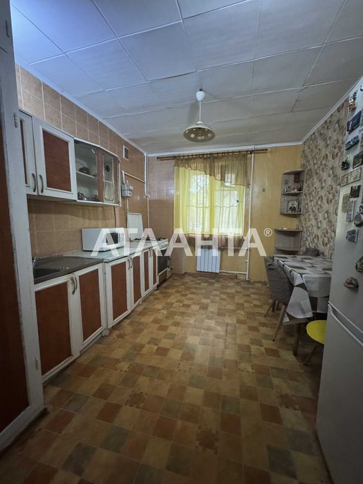 3 комнатная квартира в Приморском районе