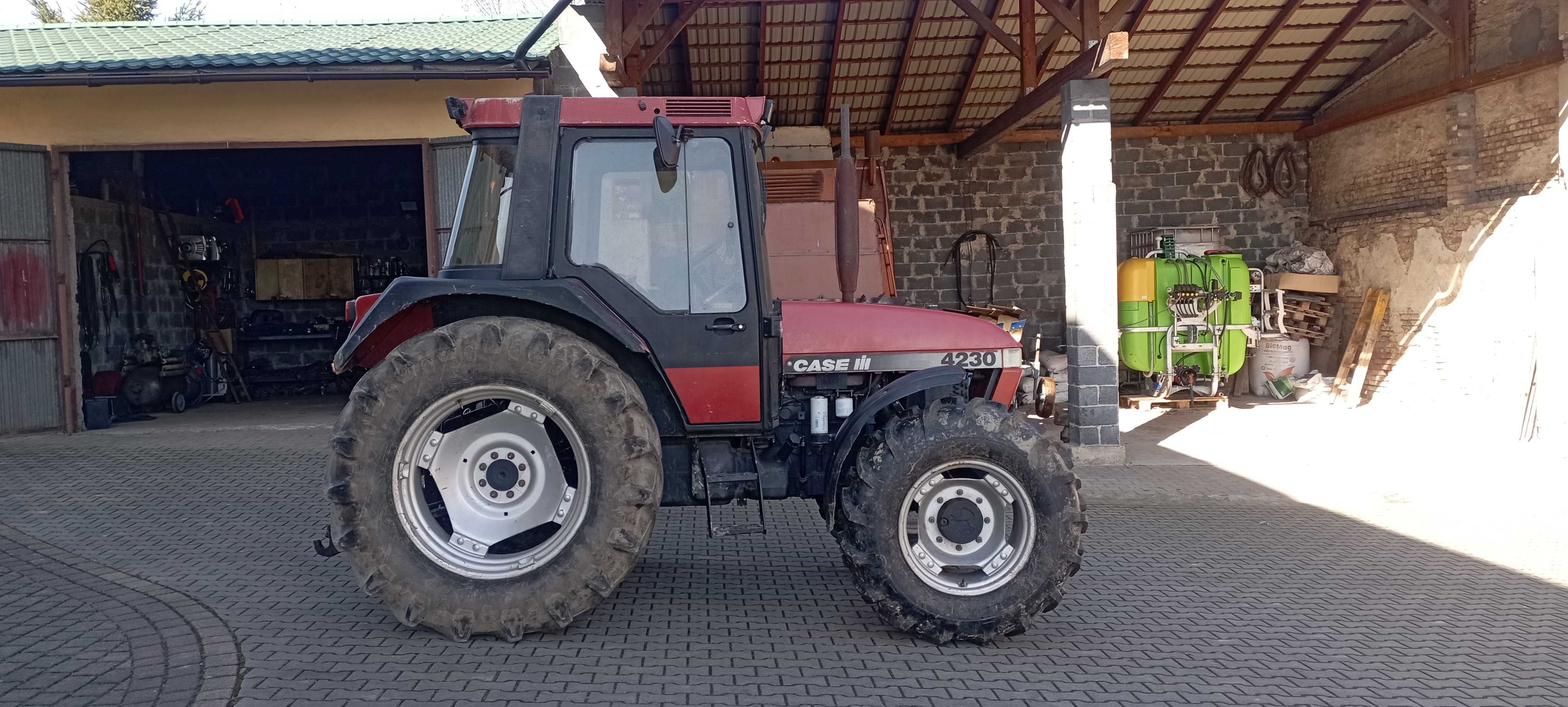 Case IH 4230 XL.