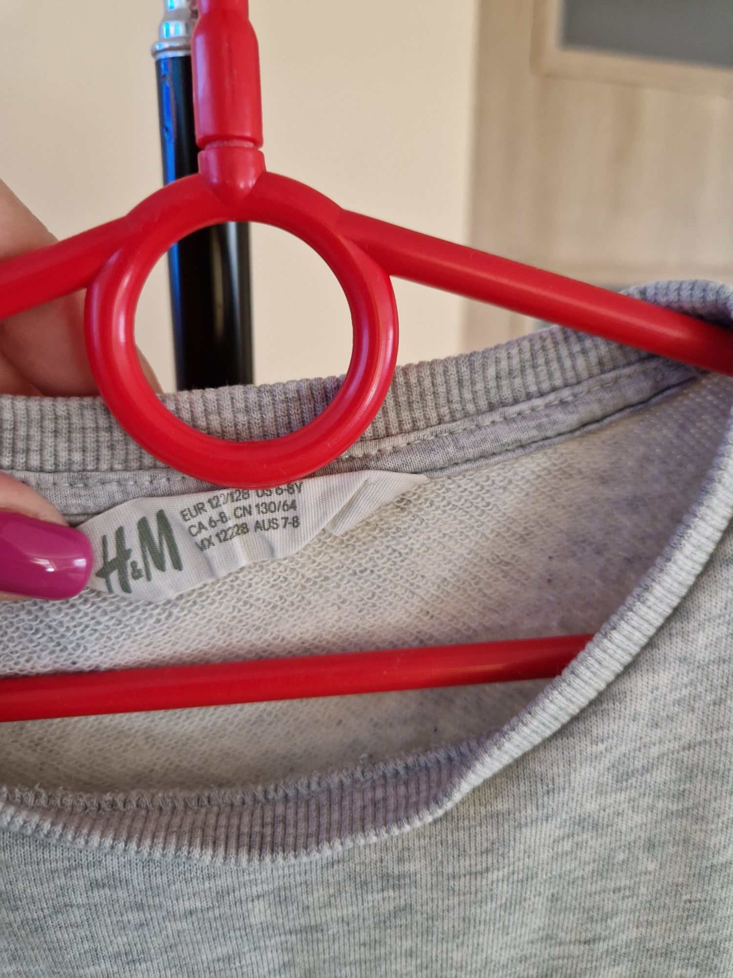 Bluza szara z jednorożcem H&M roz. 122/128