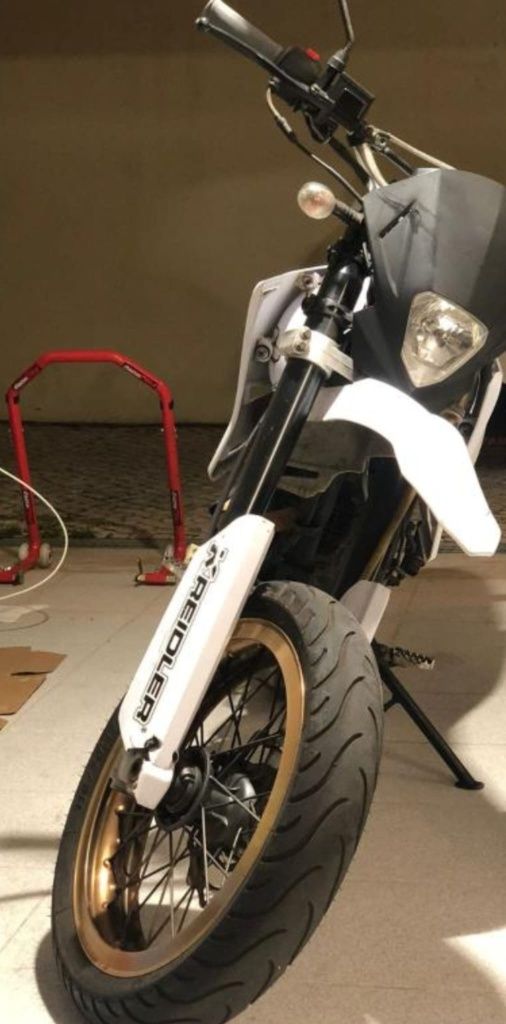 Kreidler 125 supermotar