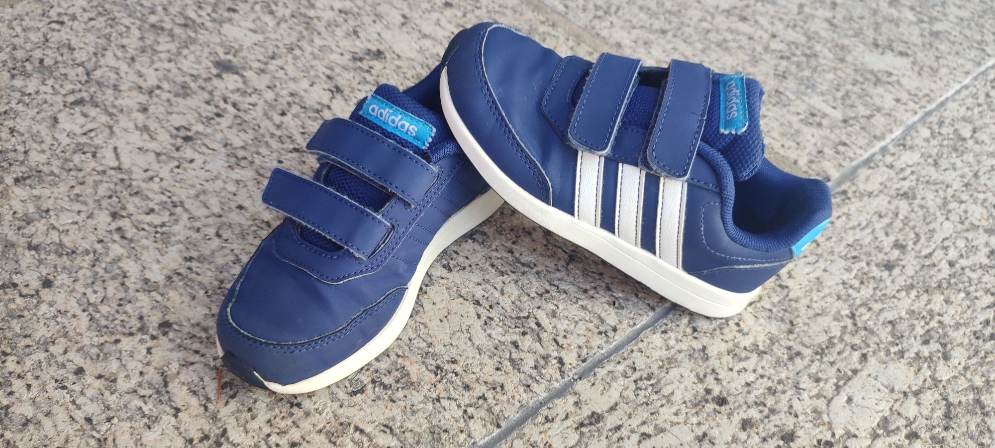 Sapatilhas Adidas n*28