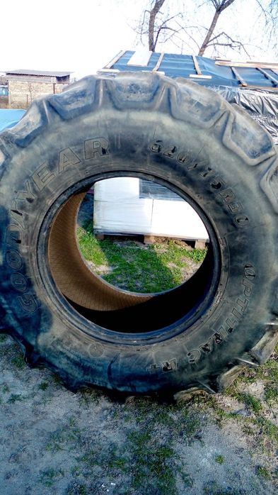 Колеса до трактора Goodyear