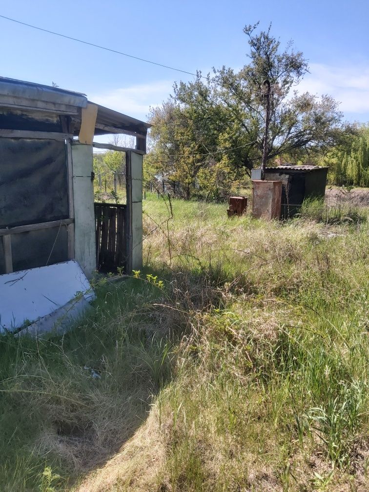 Продається дачний участок