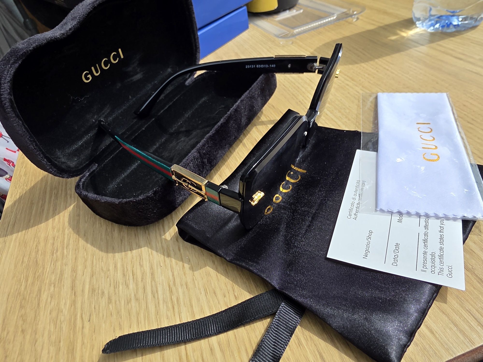 Vendo Óculos Gucci