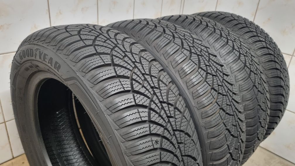 4 opony zimowe 185/60 R15 88T XL GoodYear UltraGrip 9+