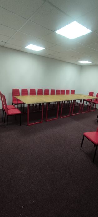 Стіл,столи для кафе,офісу,залу,дому