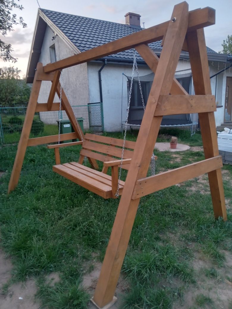 Huśtawka ogrodowa