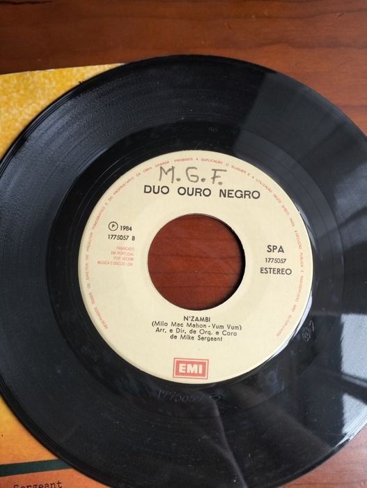 Disco de vinil single Duo Ouro Negro