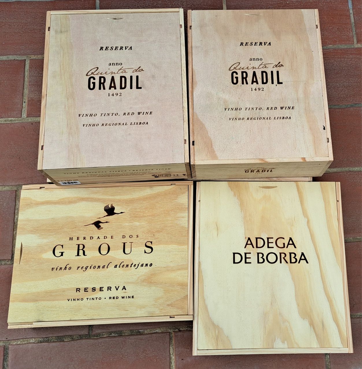 Caixa madeira vinho