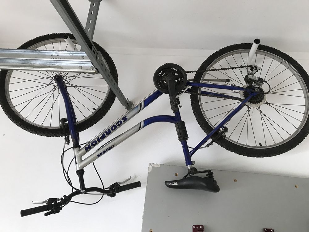 Bicicletas montanha senhor e senhora