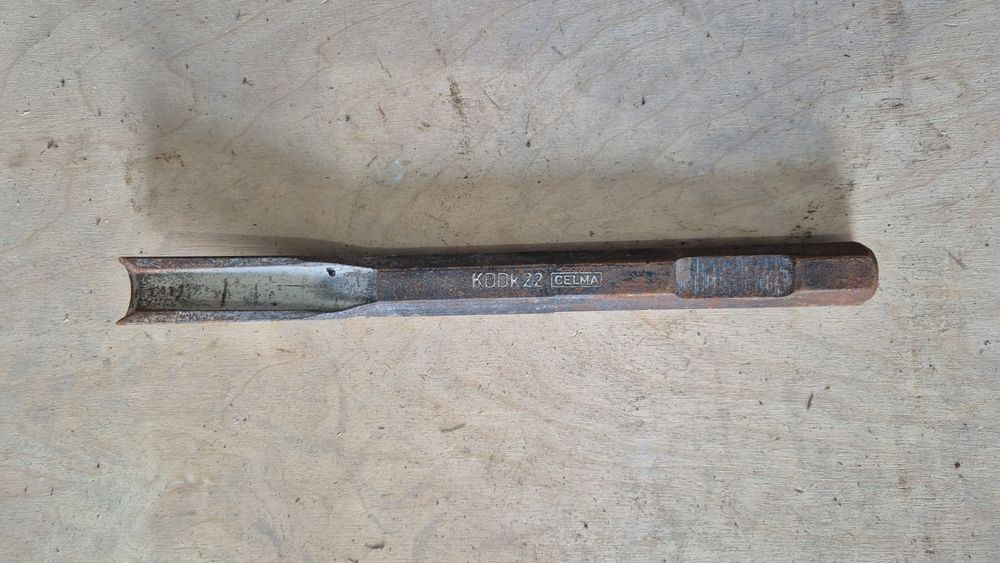 Dłuto CELMA KDDk 22  1 szt – stalowe, oryginalne, Polska produkcja