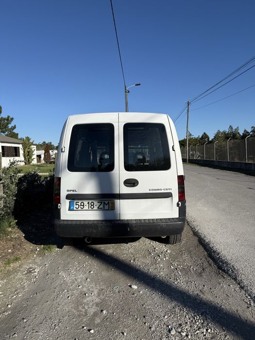Opel Combo em bom estado