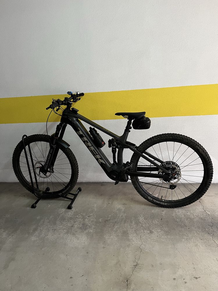 Bicicleta TREK RAIL 9.8 XT 29 2022