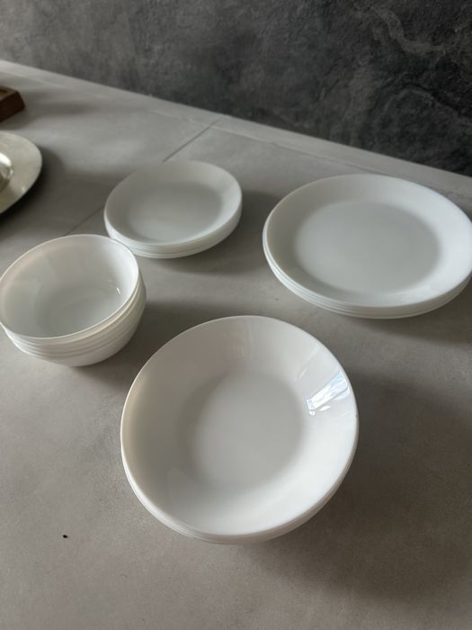 Стеклянные тарелки Ikea