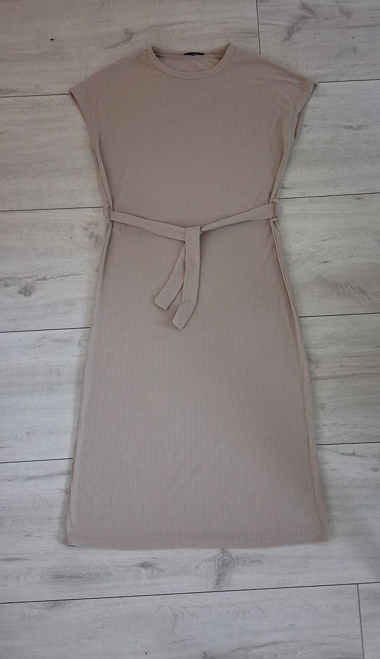 Sukienki letnie damskie