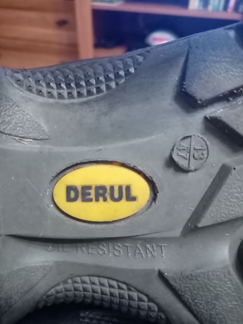 Buty robocze rozmiar 47. Dowóz Ostrowiec.