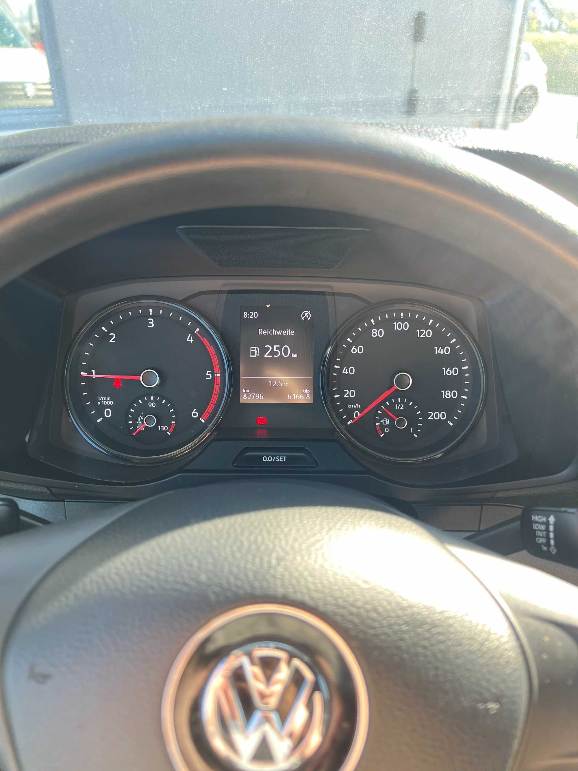 BUS VW CRAFTER 2022r 2,0 TDI RWD 103 kW 140KM 1968ccm