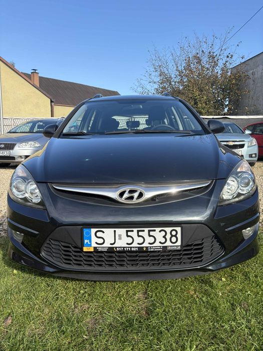 Hyundai I30 CW 1,6 CRDI Polski salon pierwszy właściciel serwisowany