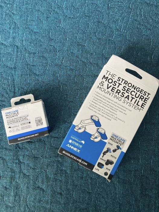 Suporte telefone Quadlock e anti vibracao mota