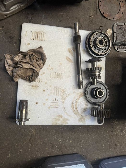 Tryb wałek synchronizator przesówka Mercedes Unimog U403 U406 MB TRAC