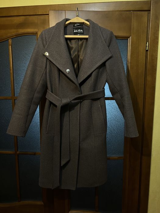 Пальто осіннє