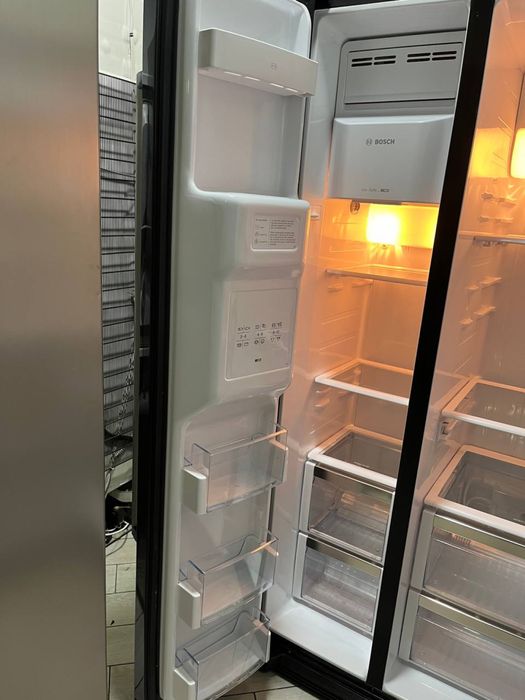 Холодильник Bosch сабо сайд,no frost,привезений з ЄС
