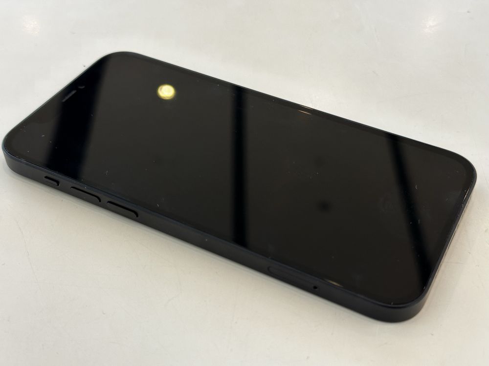 Apple iPhone 12 64GB Czarny/Black - używany