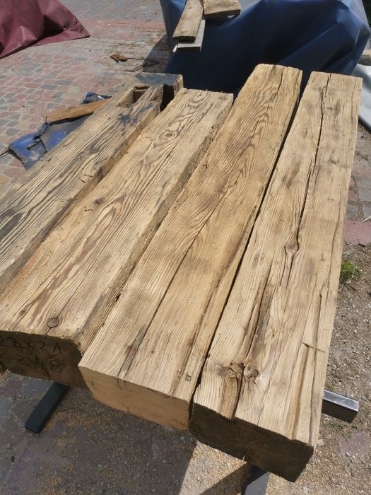 Deski belki dekoracyjne na ścianę meble stare drewno ręcznie ciosane