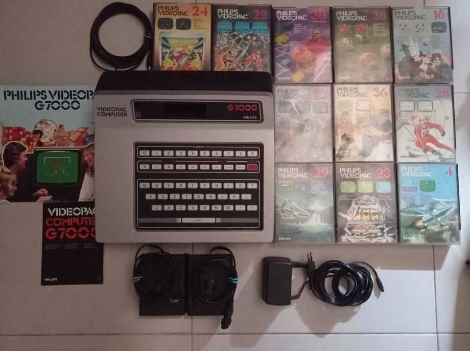 Philips Videopac G7000 + 14 jogos