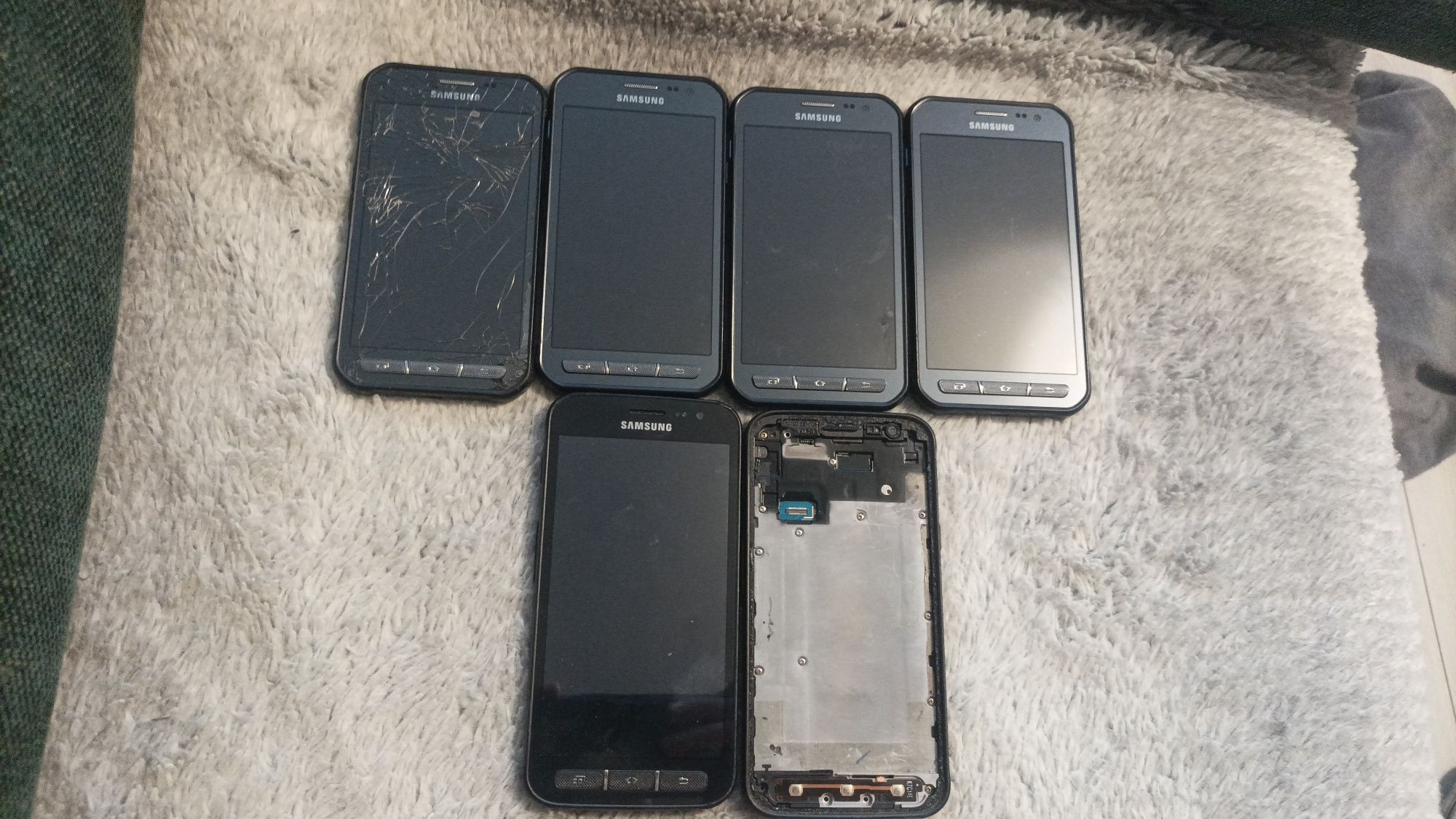 Samsungi Xcovery 3 i 4