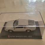 Voiture miniature.