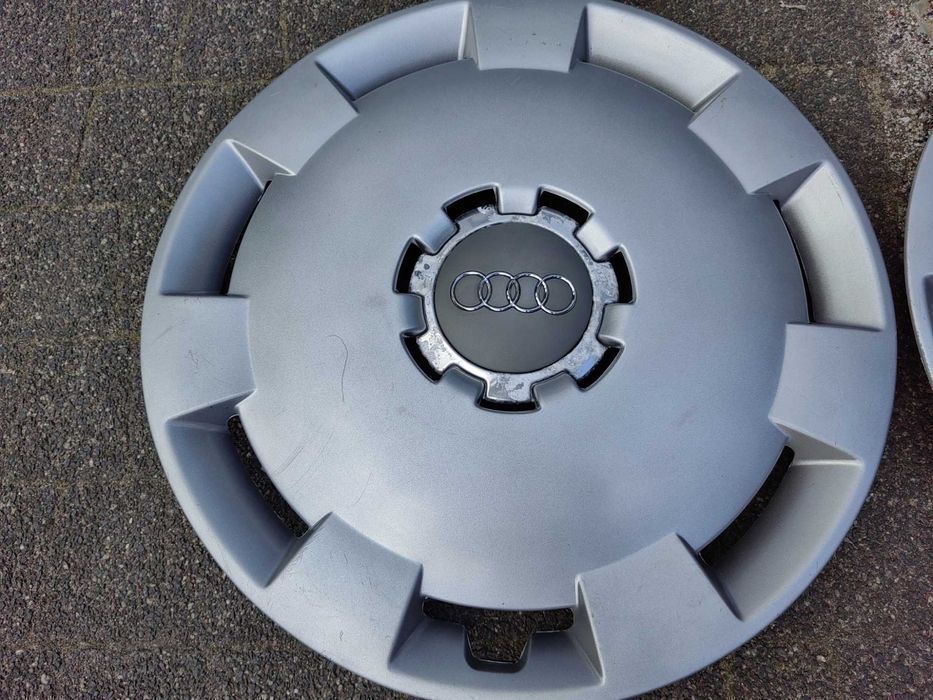Audi 16" cali Kołpaki Komplet Oryginalne 8P0 A3 A4 A6 TT
