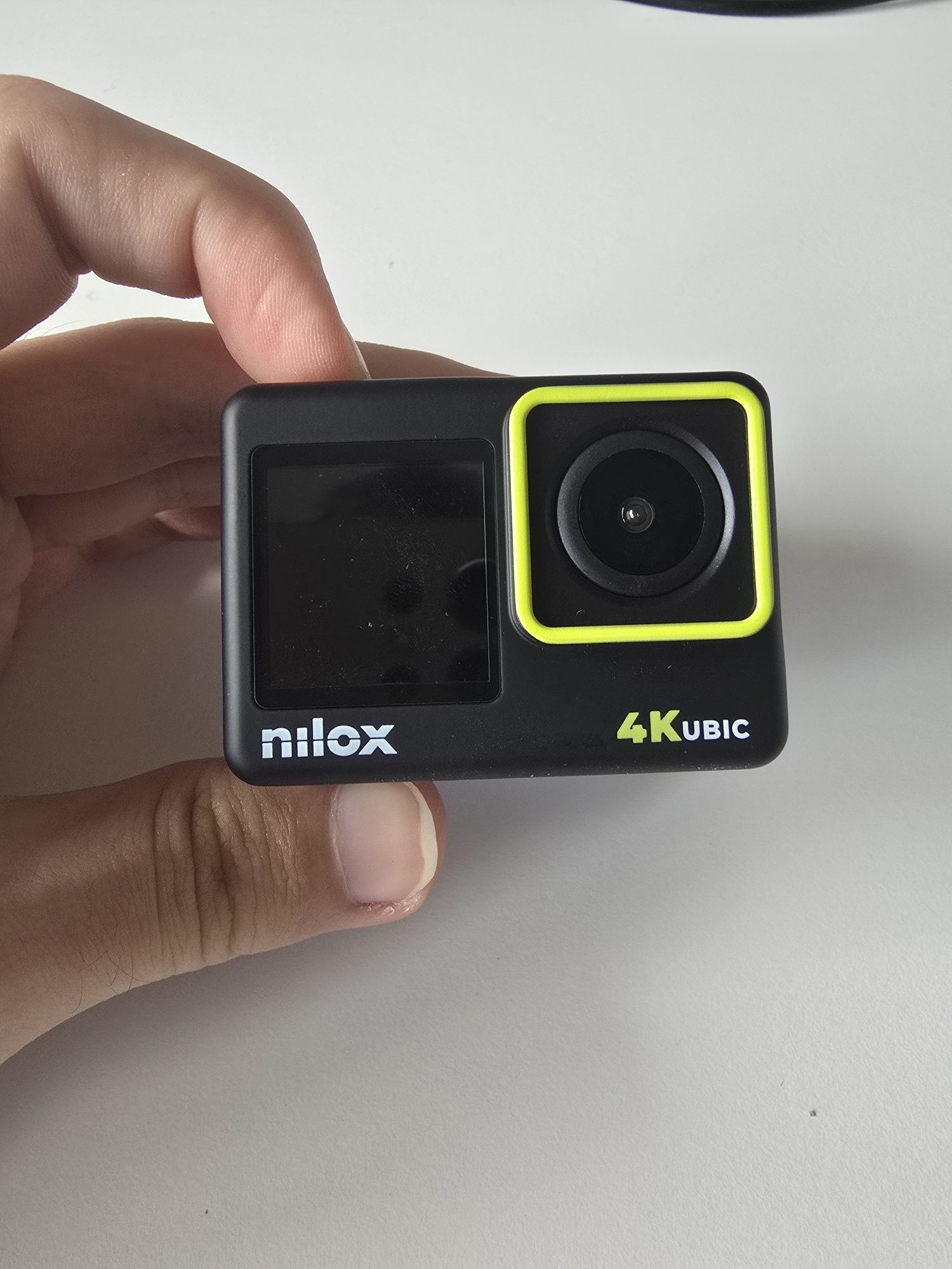 Nilox 4Kubic com cartão 128GB