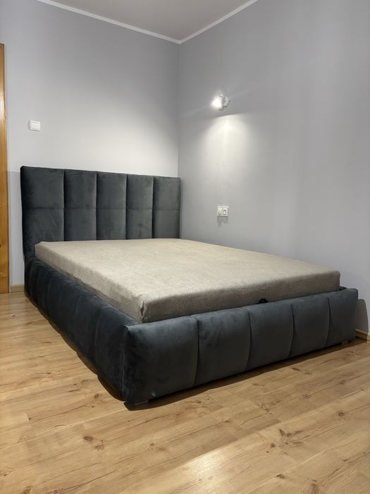 Łóżko tapicerowane NUVIO z pojemnikiem 140/160/180x200
