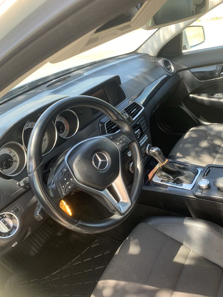 Mercedes c220 coupe w204