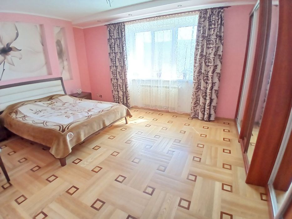 Оренда будинку в центрі міста