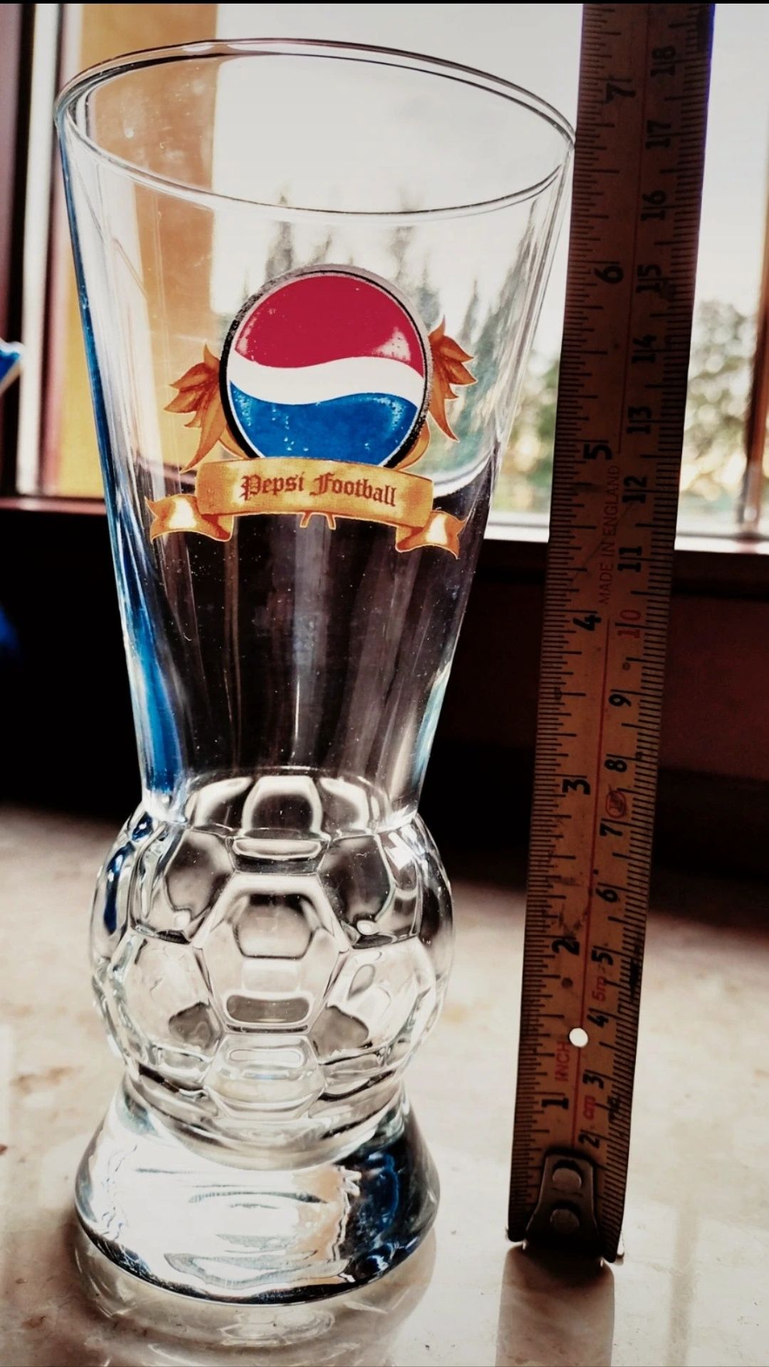 Kolekcjonerskie Szklanki Pepsi Football z piłką w dolnej części 6 szt