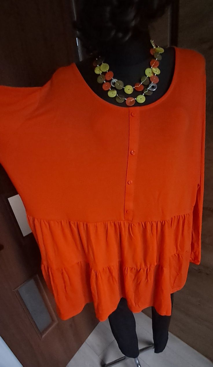 Tunika w falbanki z ala zapięcie 7xl