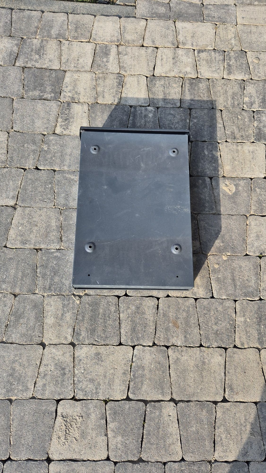 Skrzynka na listy A4 23.5x8x44 cm grafitowa