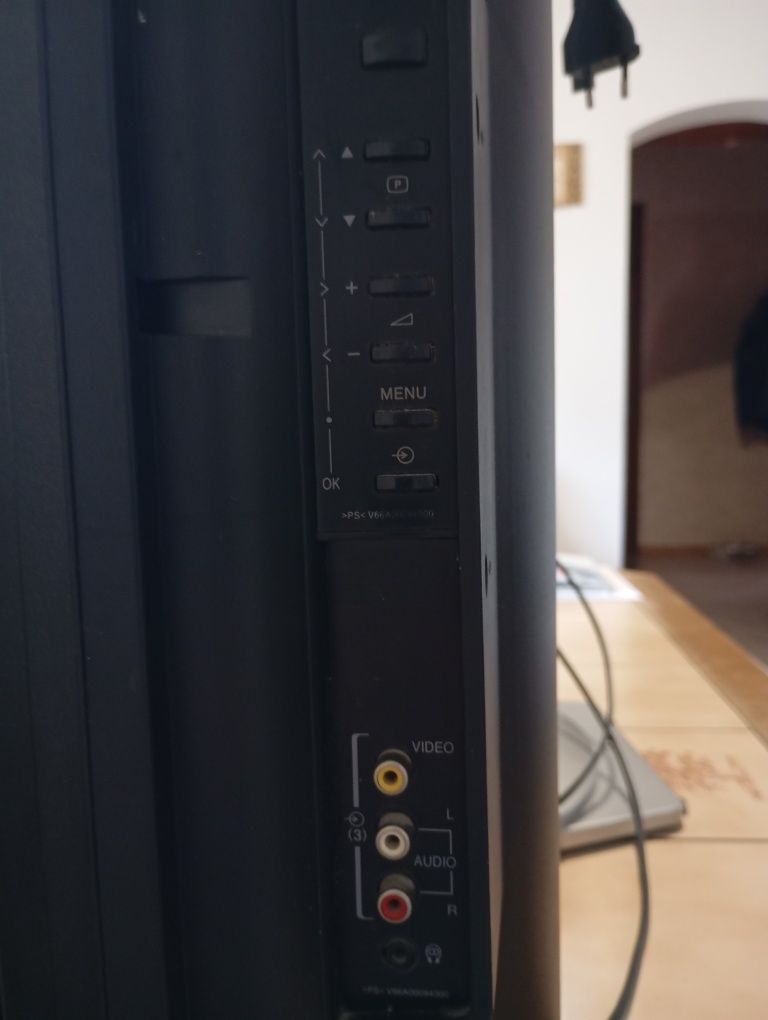 Телевізор TOSHIBA REGZA 42Х3030D