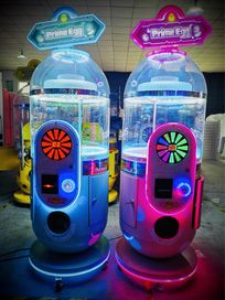 Automat na kulki - Automat vendingowy - Kulki z zabawkami